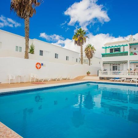Apartamentos Haria En Puerto Del Carmen Tías Екстериор снимка