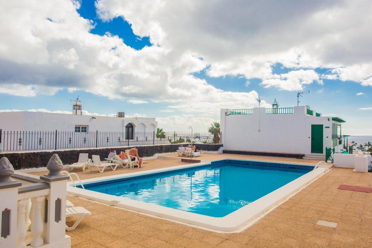 Apartamentos Haria En Puerto Del Carmen Tías Екстериор снимка