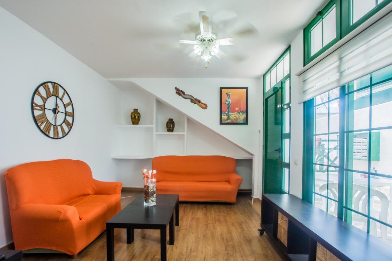 Apartamentos Haria En Puerto Del Carmen Tías Екстериор снимка