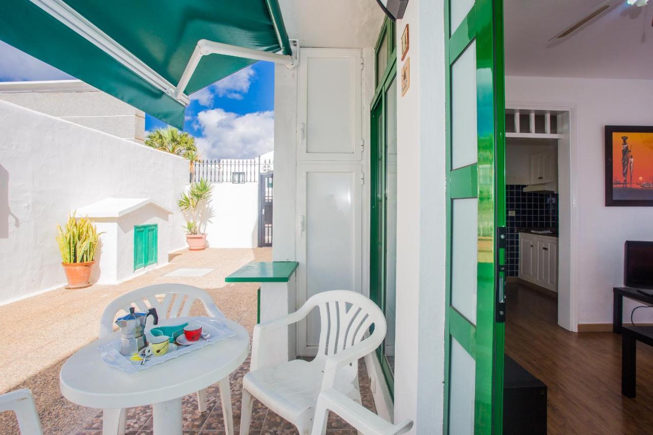 Apartamentos Haria En Puerto Del Carmen Tías Екстериор снимка