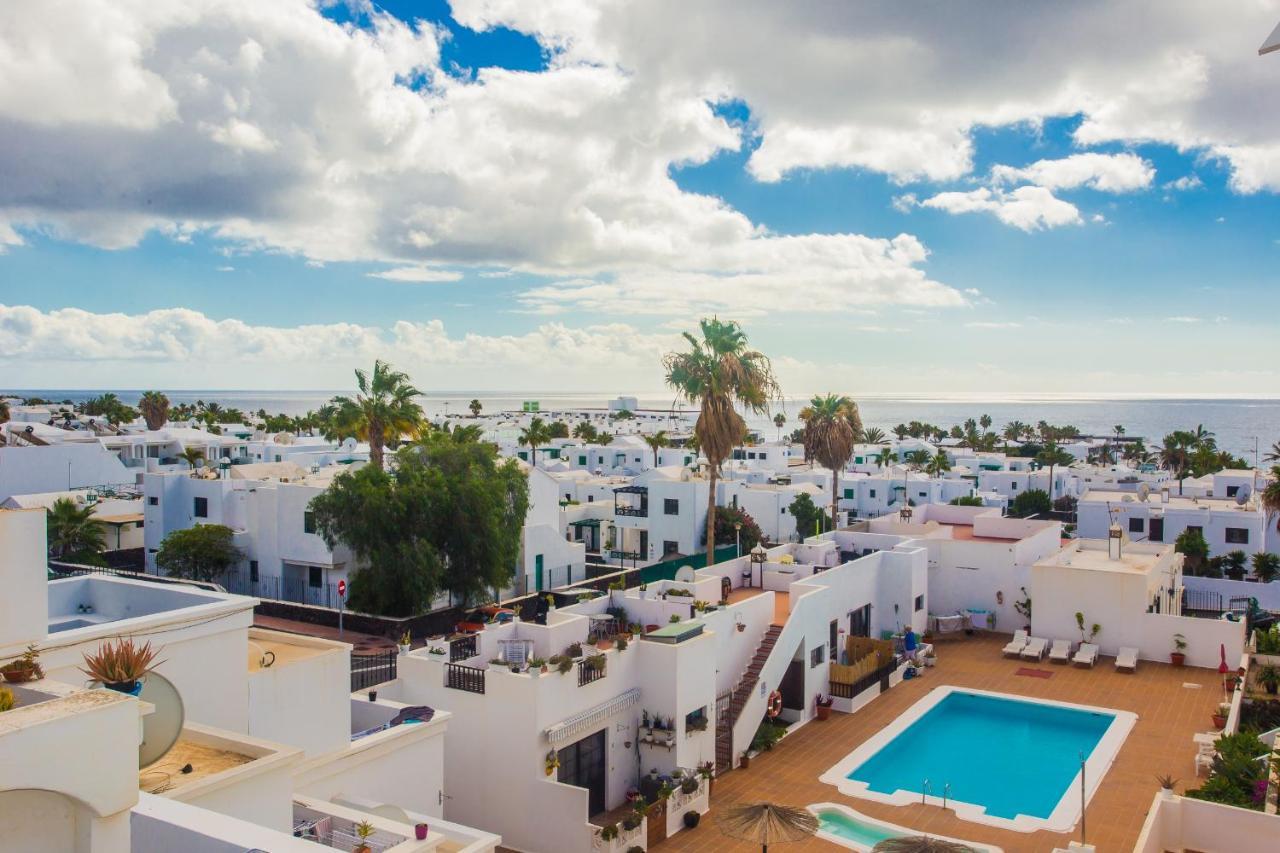 Apartamentos Haria En Puerto Del Carmen Tías Екстериор снимка
