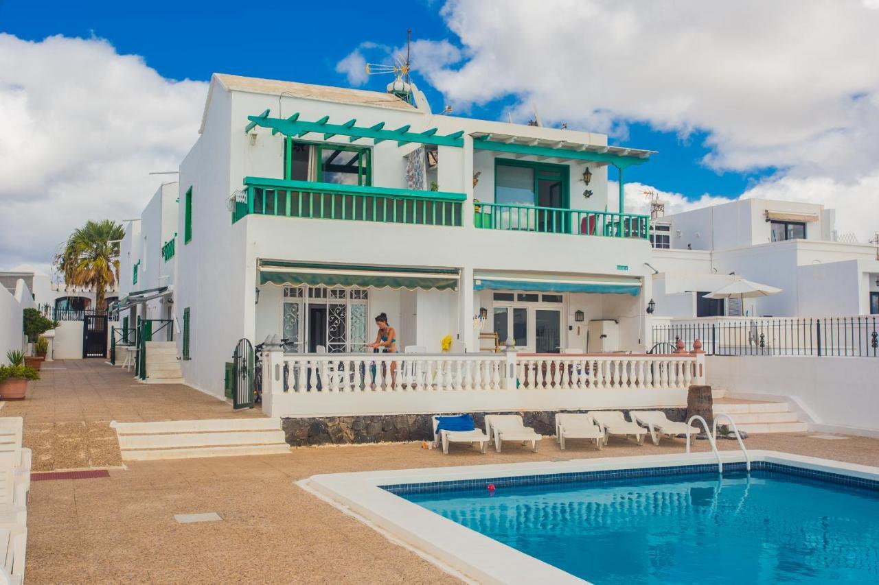 Apartamentos Haria En Puerto Del Carmen Tías Екстериор снимка