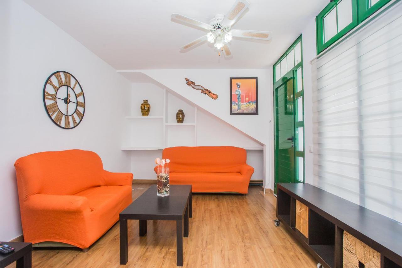 Apartamentos Haria En Puerto Del Carmen Tías Екстериор снимка