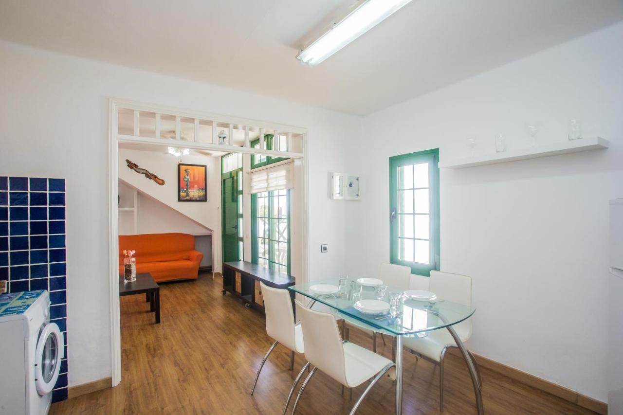 Apartamentos Haria En Puerto Del Carmen Tías Екстериор снимка