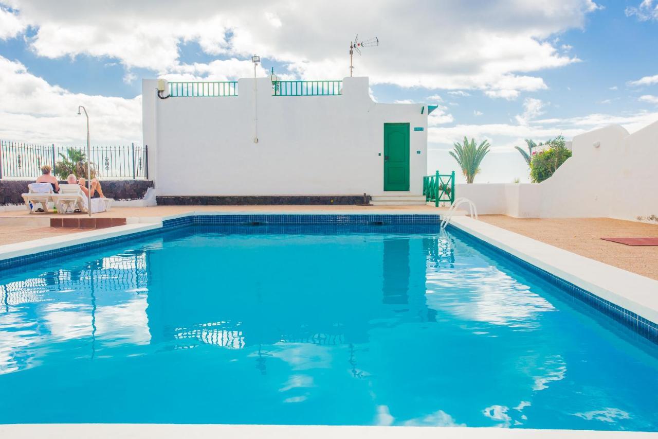 Apartamentos Haria En Puerto Del Carmen Tías Екстериор снимка